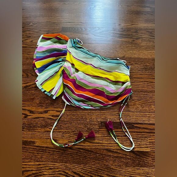 Anthro Hope for Flowers one-shoulder Rainbow Crop Blouse Flutter Sleeve Smock M - Picture 5 of 8